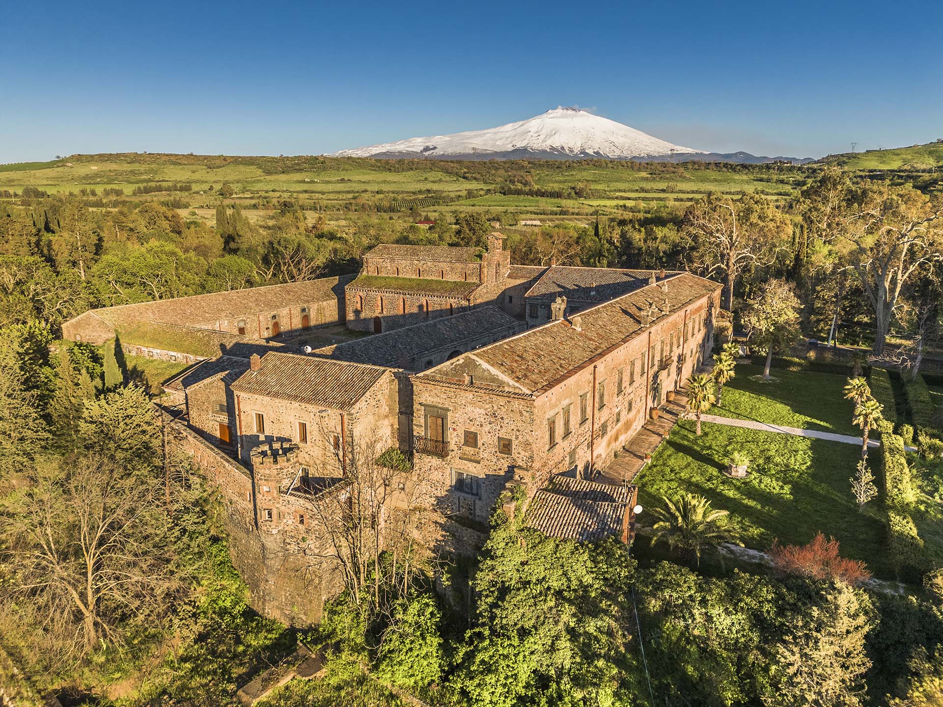 DJI_0771-HDR - Il Castello di Nelson a Bronte, storia e fascino alle pendici dell'Etna