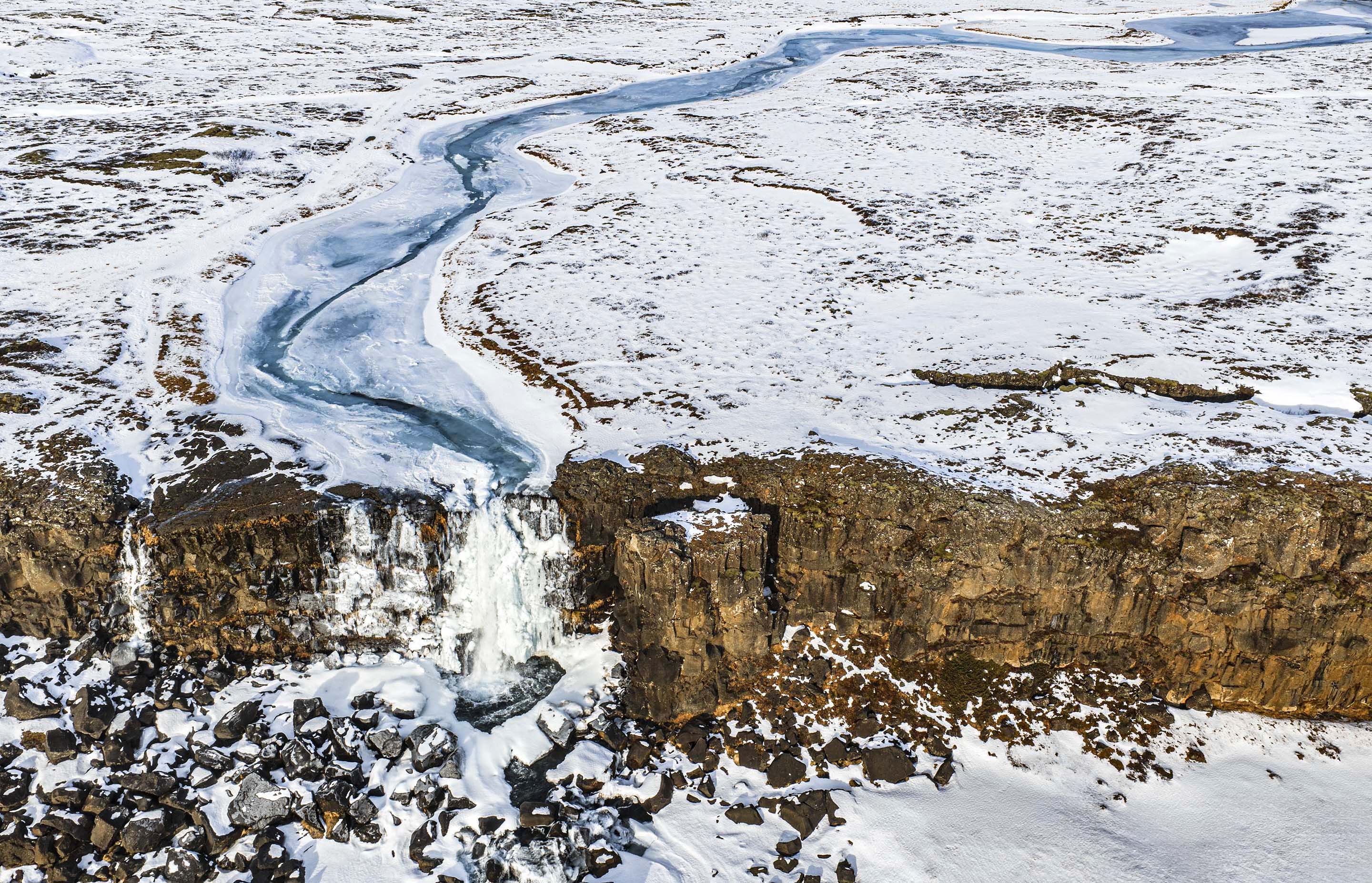 Veduta aerea della cascata Öxarárfoss nel Parco Nazionale di Þingvellir, Islanda