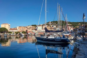 Il porto turistico di Maddalena