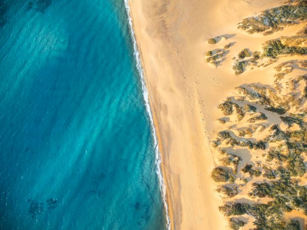 Il mare e la spiaggia di Piscinas.