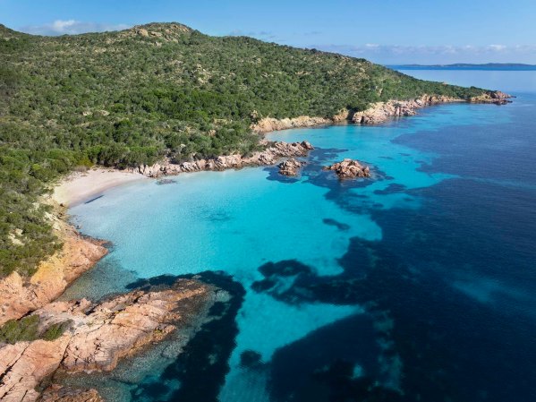 Cala Connari sull'Isola di Spargi
