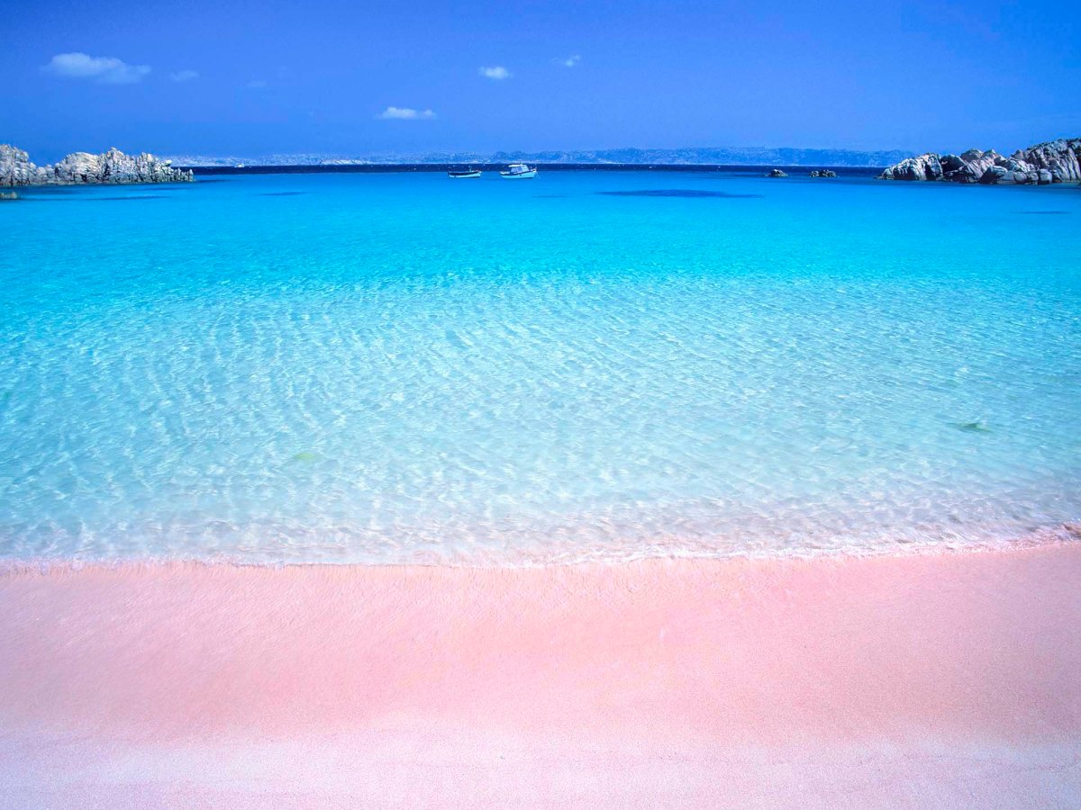 La spiaggia Rosa nell'Isola di Budelli.