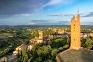 La Rocca di Federico II domina San Miniato.