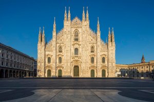 Il Duomo di Milano nella solitudine