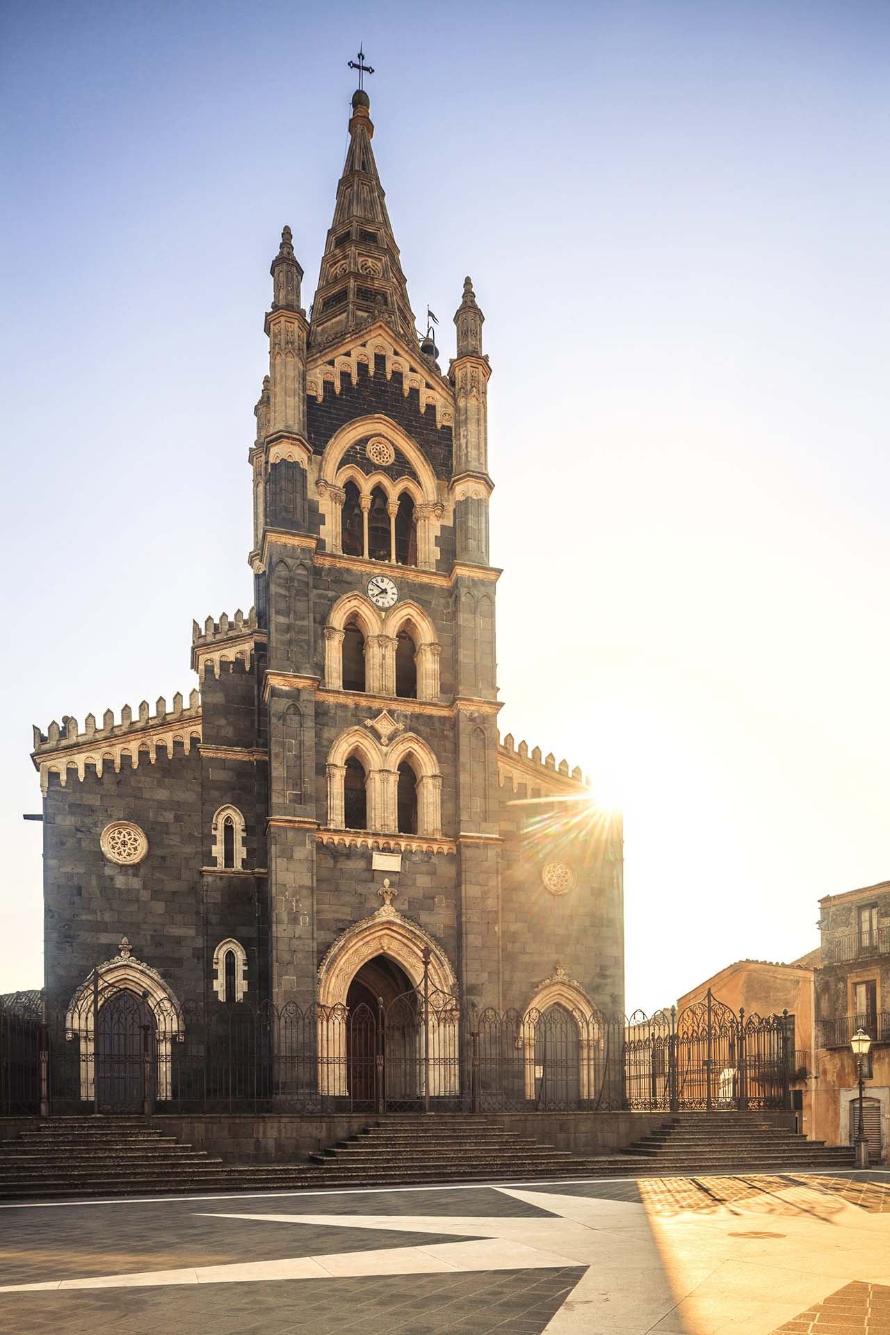SIM-489475 - Il fascino Gotico della Basilica di Santa Maria Assunta a Randazzo