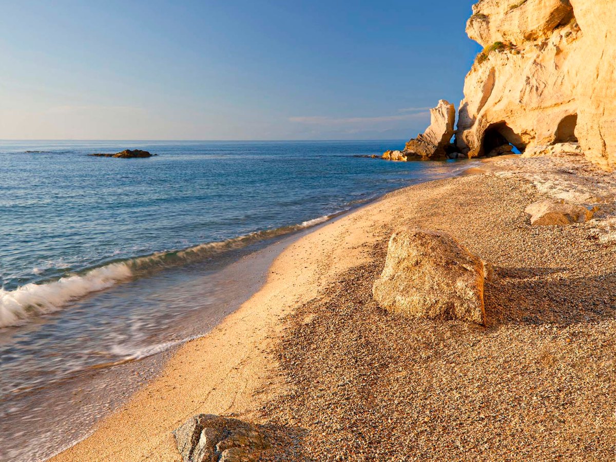 Spiaggia della Costa degli Dei in Calabria.