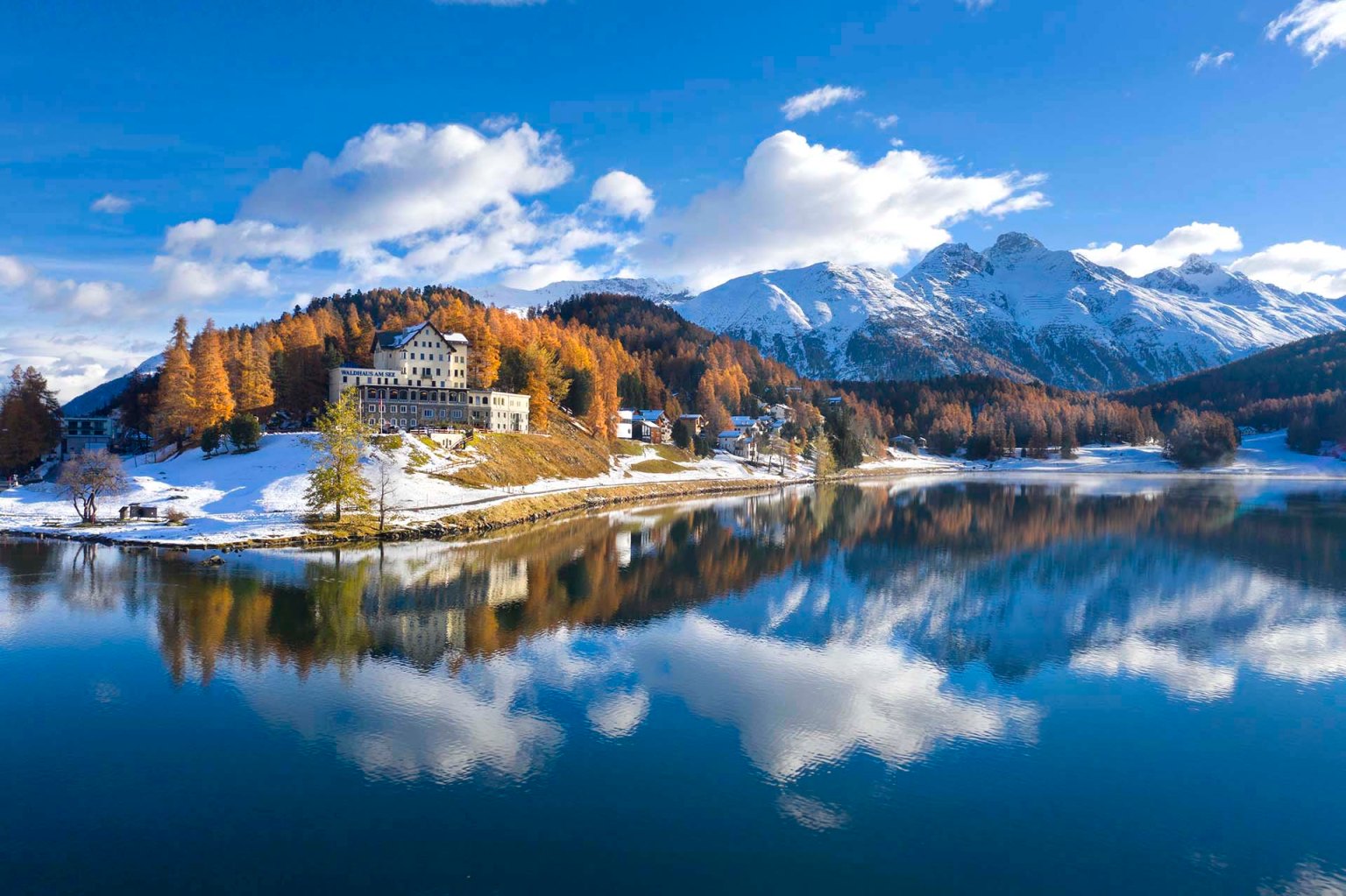 Lago di Saint Moritz in Alta Engadina.