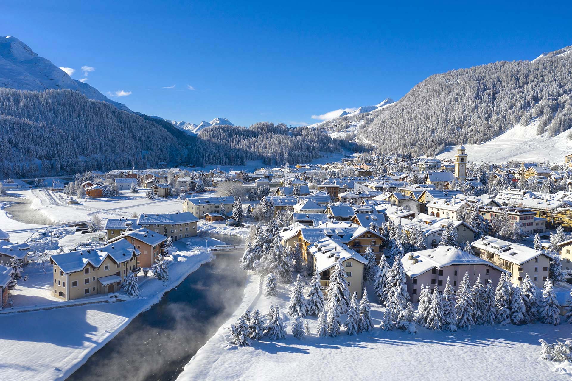 Il borgo di Celerina in Alta Engadina. 