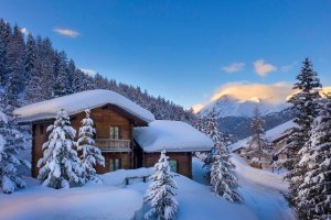 Chalet sotto la neve a Livigno