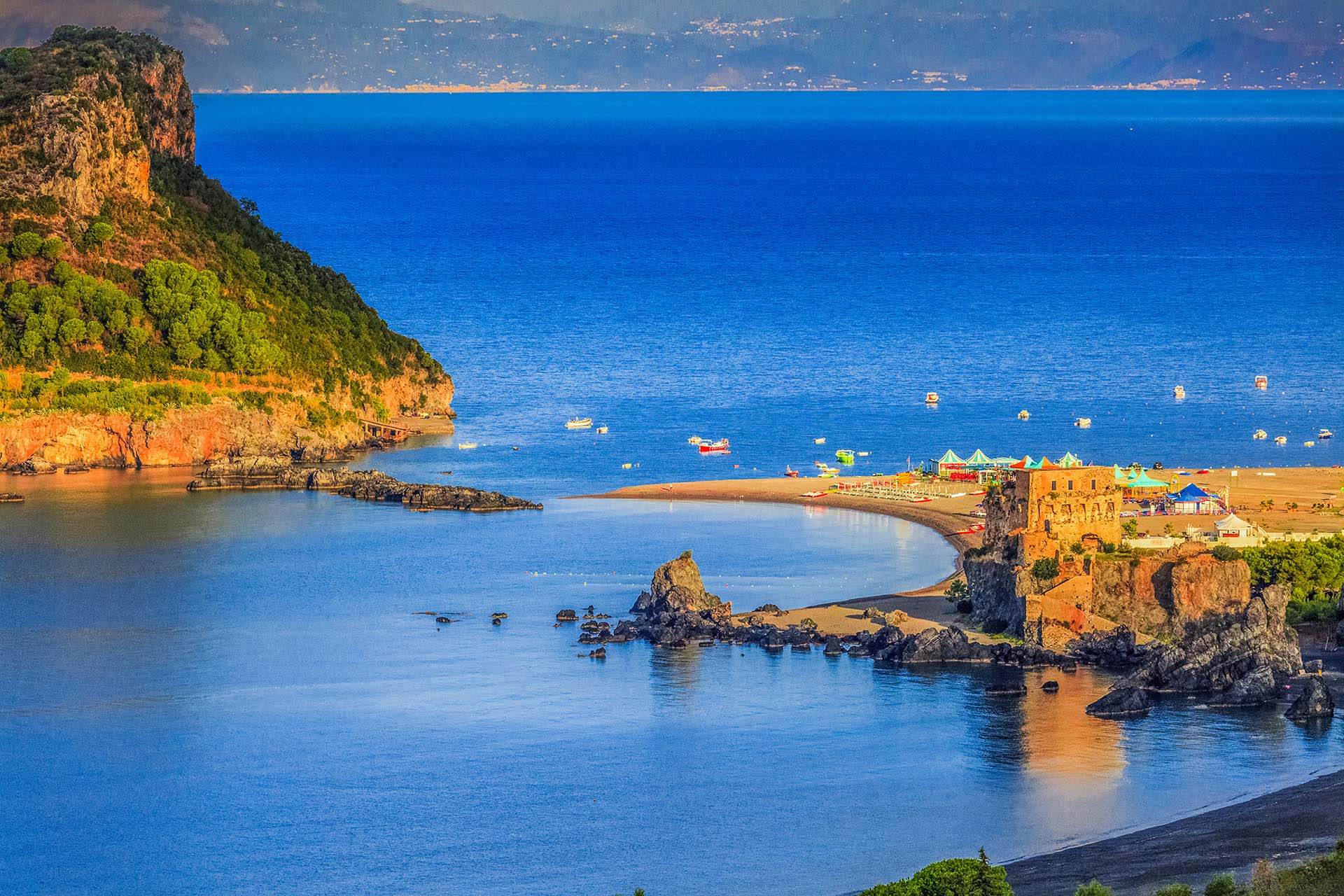 SIM-429794 - Torre di Fiuzzi e Isola di Dino, il mito di Praia a Mare lungo la Riviera dei Cedri