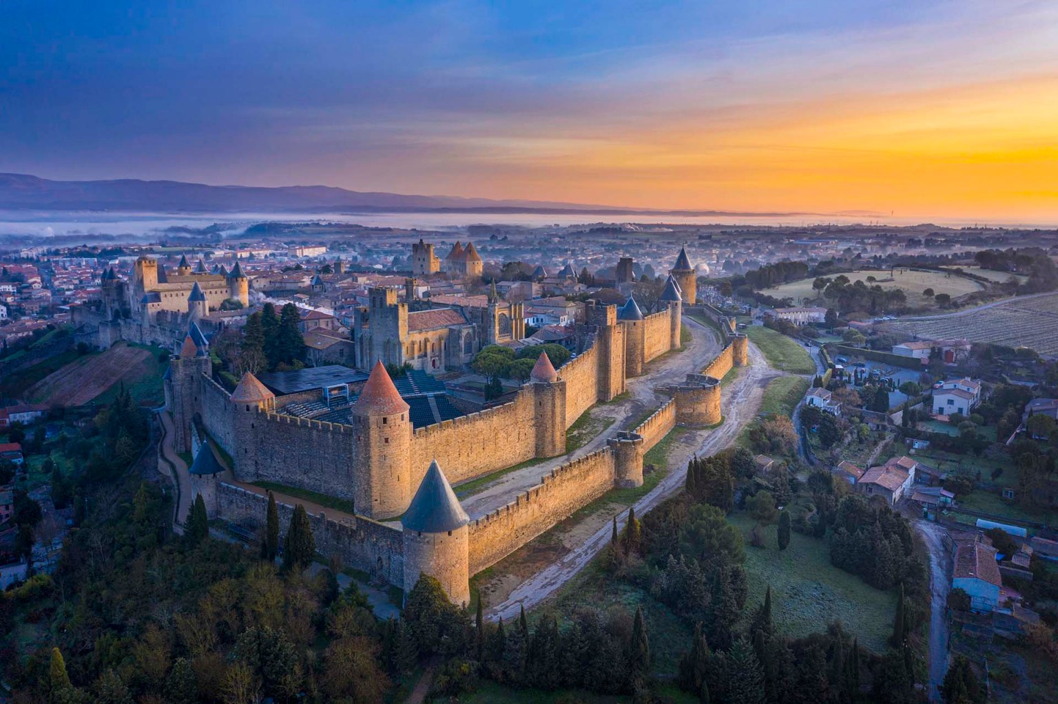 La città medievale di Carcassonne in Occitania nel sud della Francia.