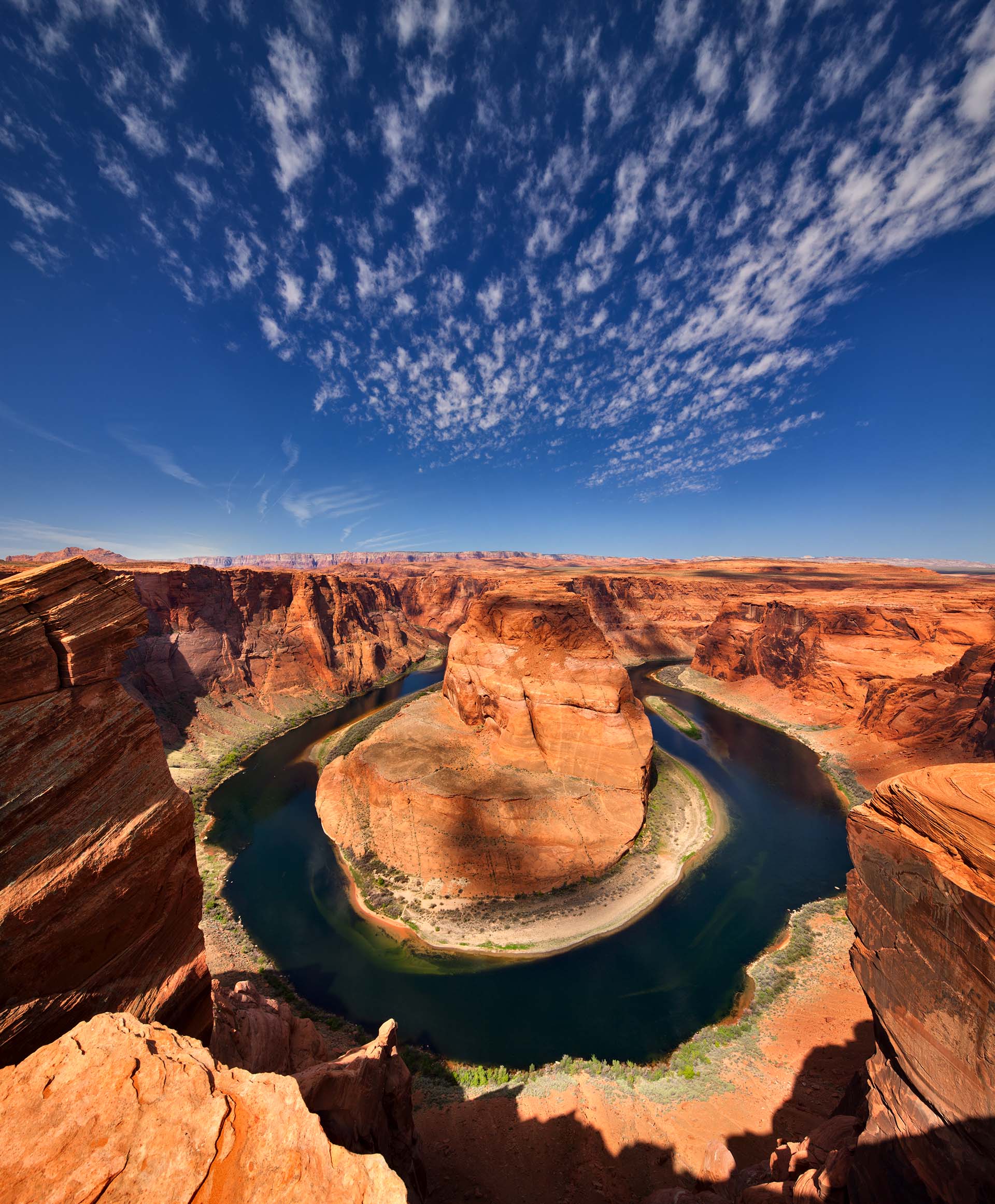 L'Horseshoe Bend, un celebre meandro a forma di ferro di cavallo scavato dal fiume Colorado vicino alla cittadina di Page, in Arizona.