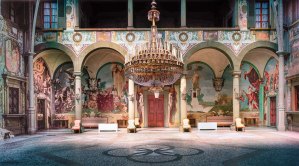 Cortile interno coperto della Villa Medicea della Petraia situata a Sesto Fiorentino, vicino a Firenze.