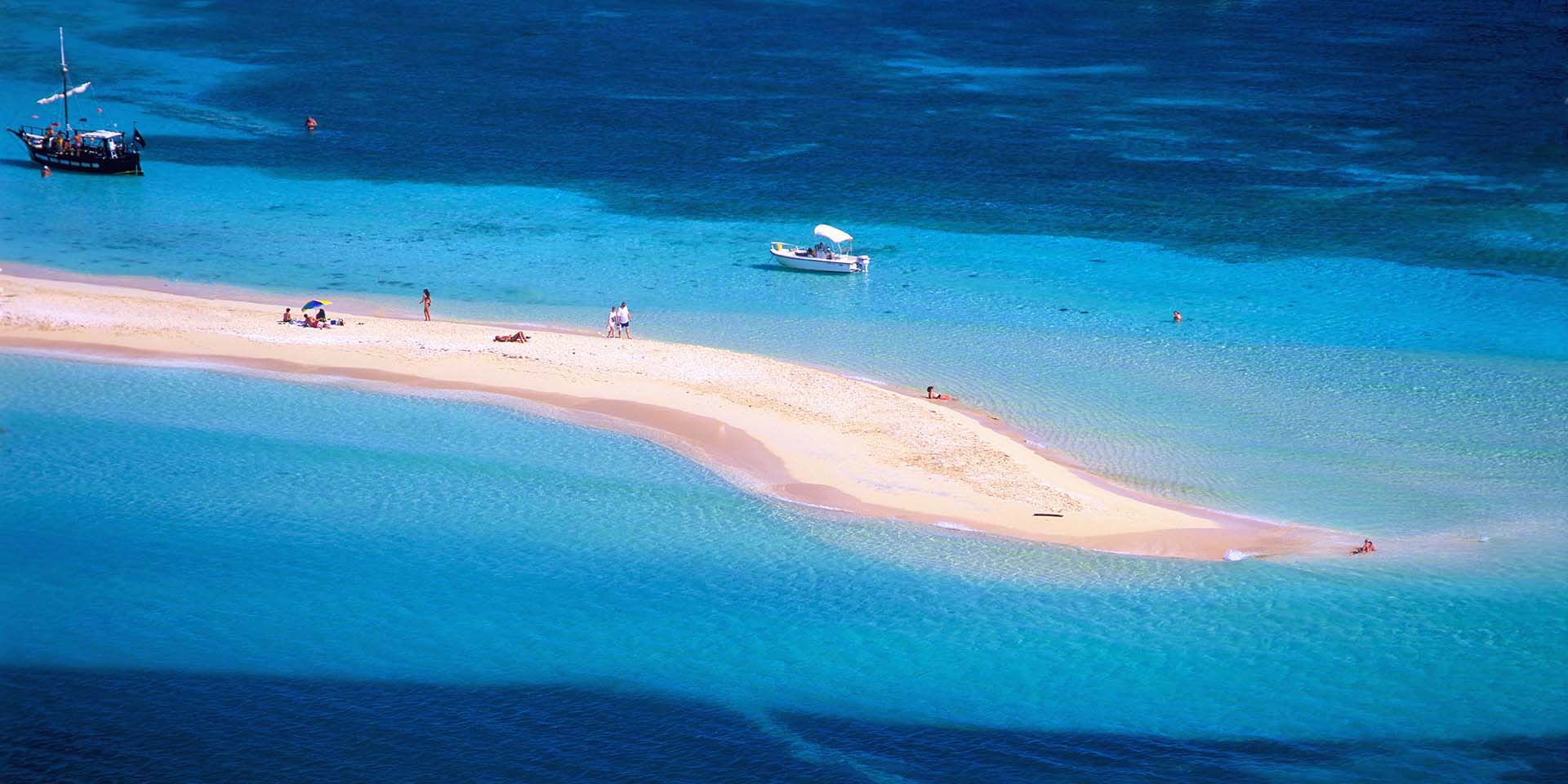 Pinel Island: Il Paradiso Incontaminato della Lingua di Sabbia Bianca a Saint-Martin