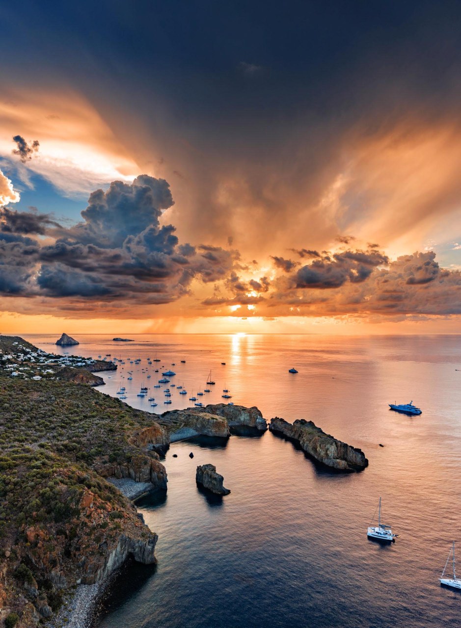 Alba a Panarea, Cala Junco