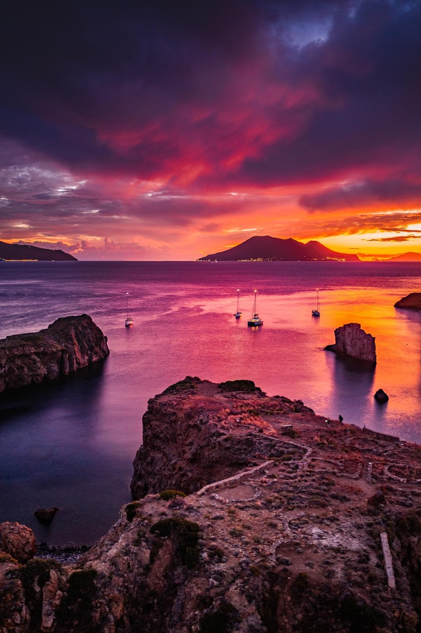 Tramonto Panarea, Calajunco