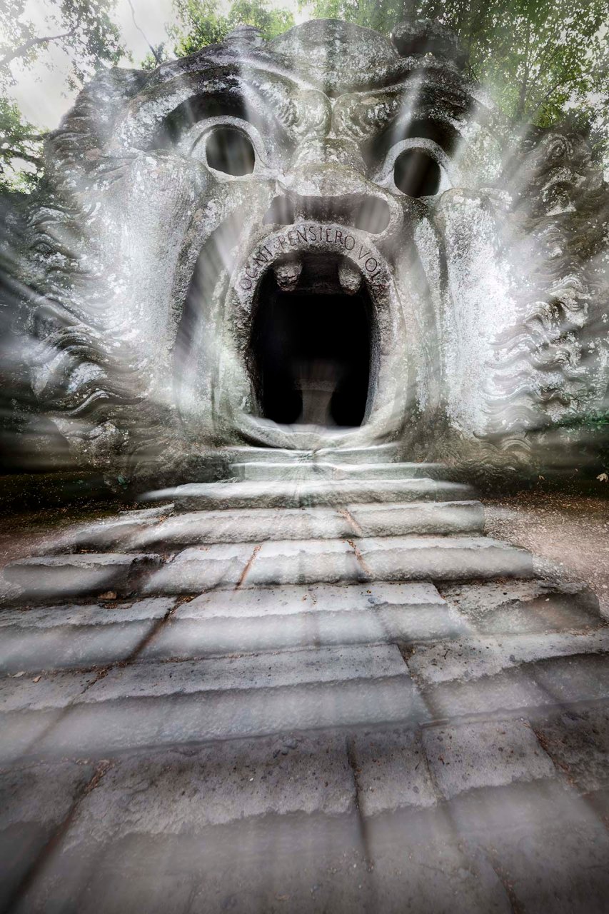 L'Orco, scultura simbolo del Parco dei Mostri di Bomarzo. nel lazio.