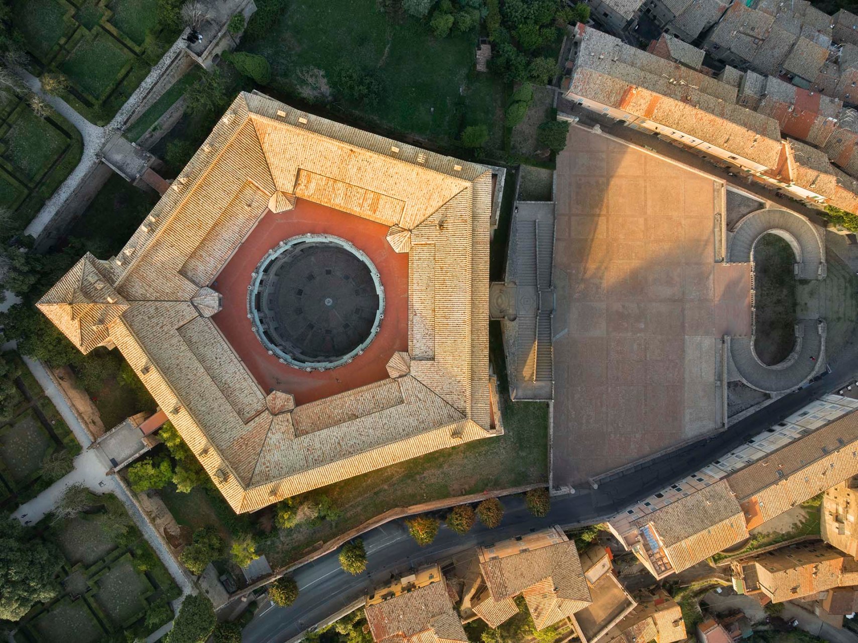 Visione dall'alto di Palazzo Farnese a Caprarola.